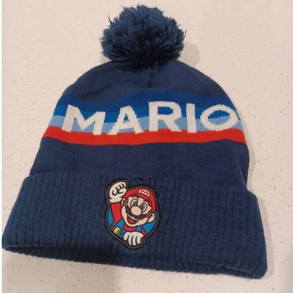 Super Mario Licensed Nintendo youth beanie - Picture 1 of 3